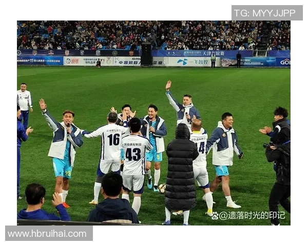 水平座足球明星的传奇人生与场上风采解析 水平座足球明星的传奇人生与场上风采解析